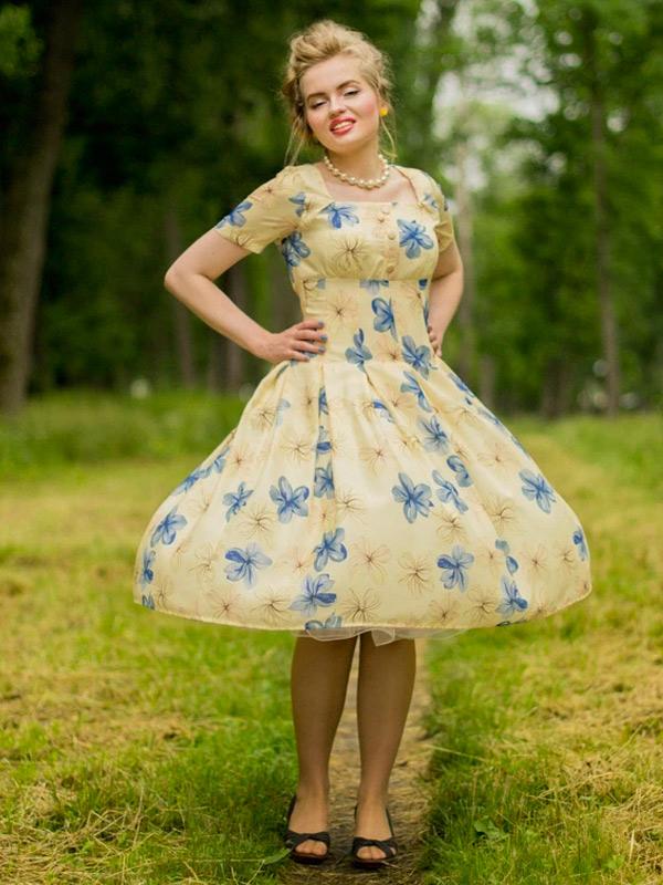 Yellow 1950s Floral Lace Swing Dress