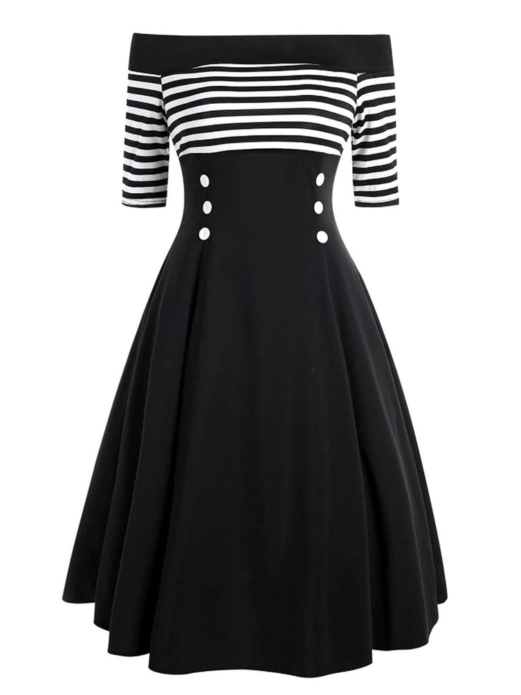 Черное платье 1950-х годов с открытыми плечами в полоску
