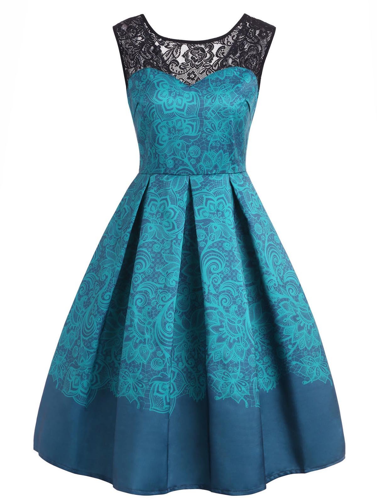 Vestido azul con escote corazón y flores de los años 50