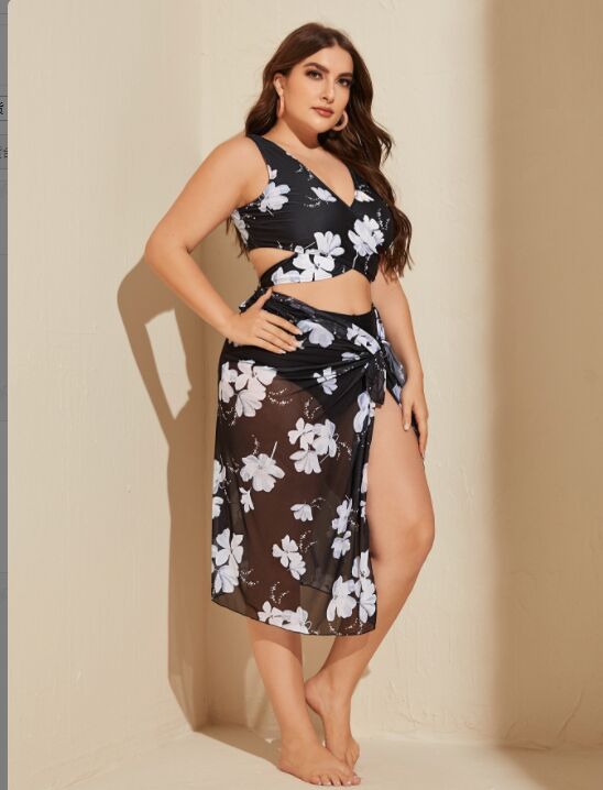 upopby three-piece swimsuit for women show